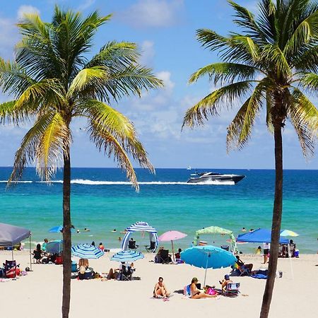Diane Oceanfront Suites Голливуд Экстерьер фото
