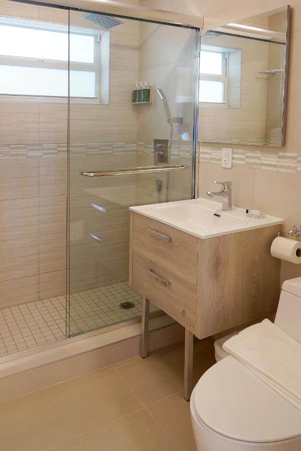 Diane Oceanfront Suites Голливуд Экстерьер фото
