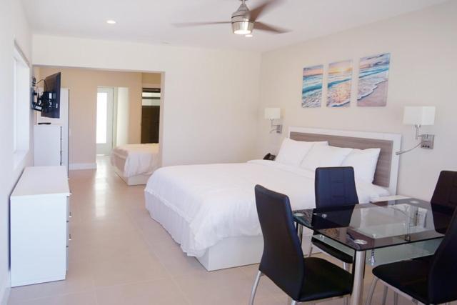 Diane Oceanfront Suites Голливуд Экстерьер фото